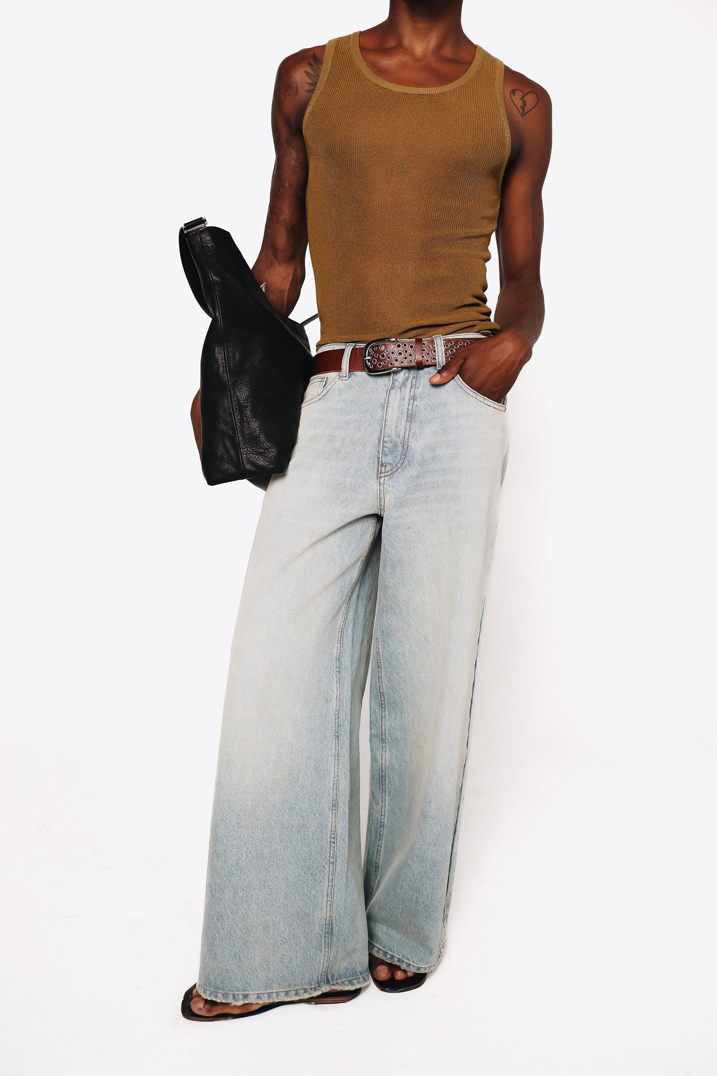PI 1211 'LIGHT WASH' DENIM